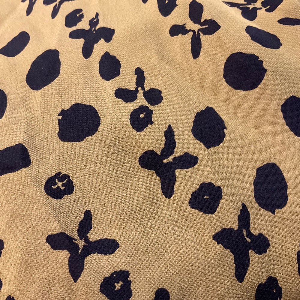 Ann May Silk Print Blouse - Picture 5 of 5